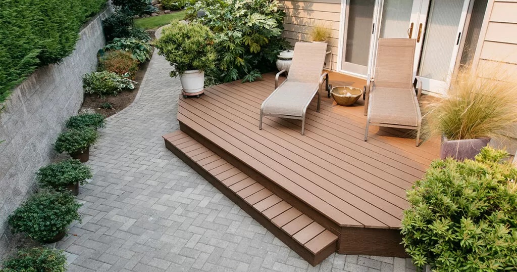 custom deck builder